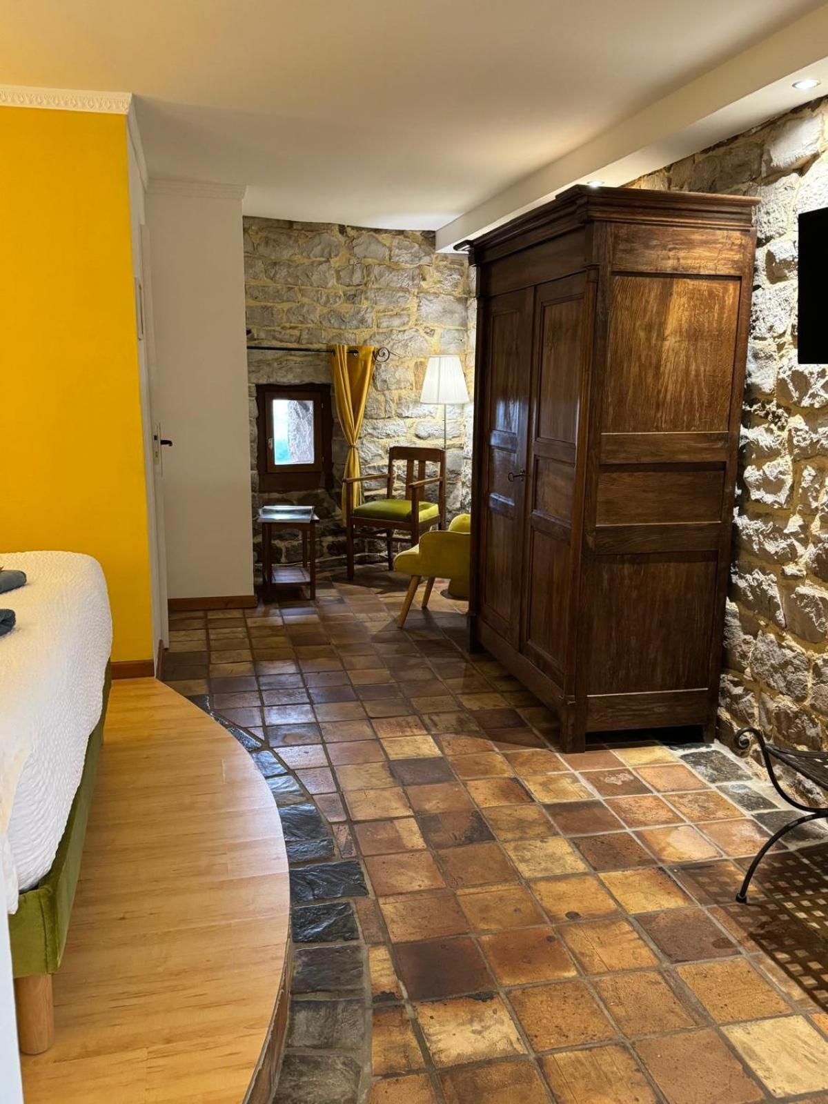 B&B Maison Des Etoiles Chambre D'Hotes Adult Only Verrieres  Exteriér fotografie
